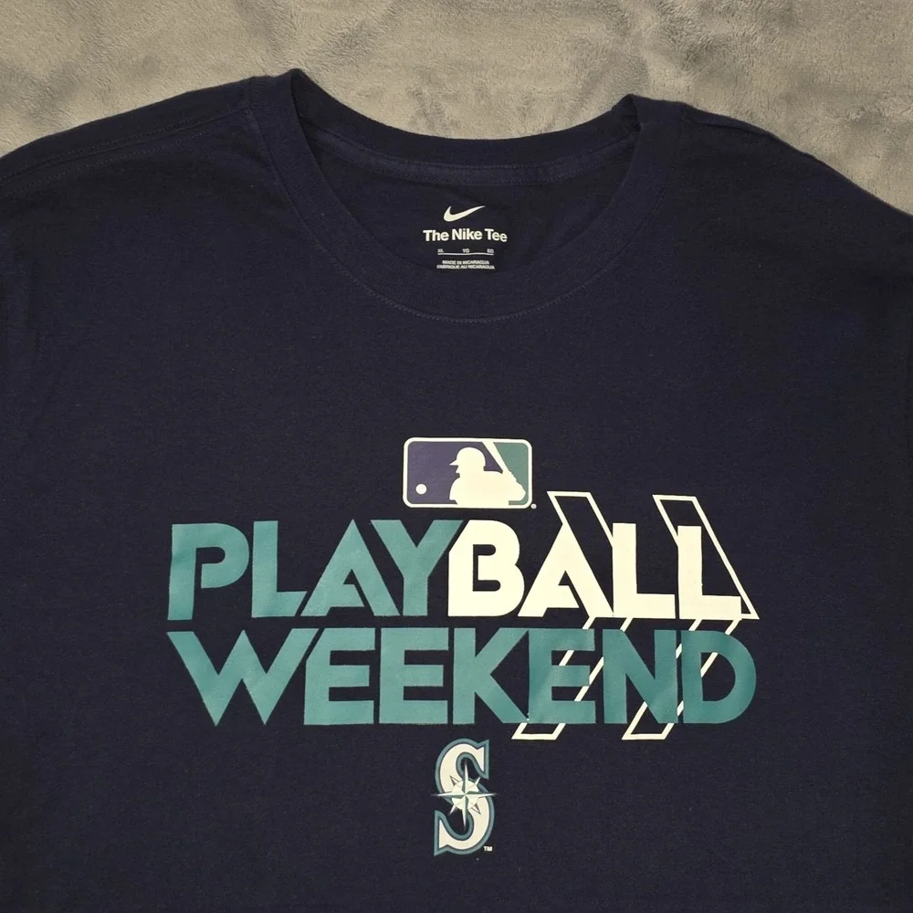 Seattle‎ Mariners Women's The Nike Tee Short Sleeve Navy Blue Size XL Baseball